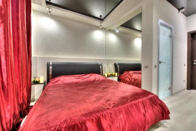 الکس هتل ات بوگاتیرسکی