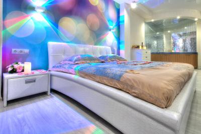 الکس هتل ات بوگاتیرسکی