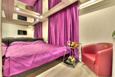 الکس هتل ات بوگاتیرسکی