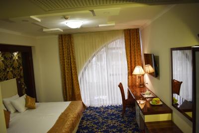 رویال پلازا هتل