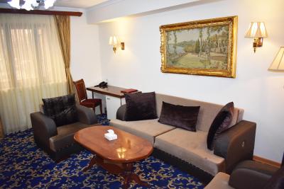 رویال پلازا هتل