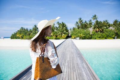 اوتریگر کنوتا مالدیو ریزورت