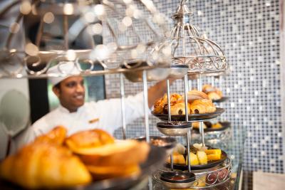 اوتریگر کنوتا مالدیو ریزورت