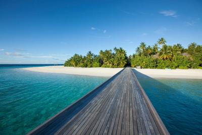 اوتریگر کنوتا مالدیو ریزورت