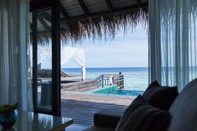 اوتریگر کنوتا مالدیو ریزورت