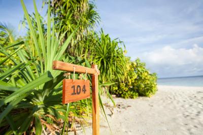 اوتریگر کنوتا مالدیو ریزورت