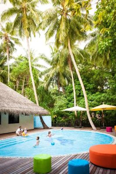 اوتریگر کنوتا مالدیو ریزورت