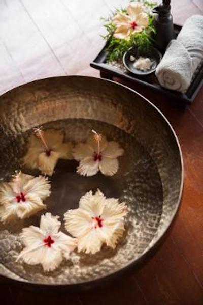 اوتریگر کنوتا مالدیو ریزورت