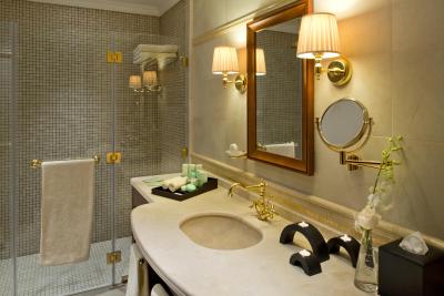 وارویک دوحه هتل