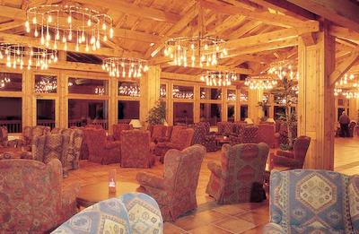 اسپرت هتل ویلیج