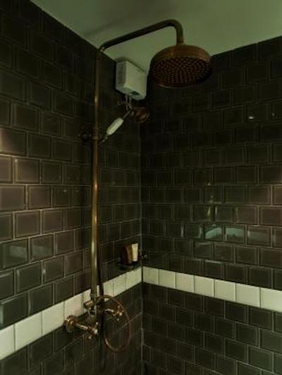 پلی هاوس تونگلر بانکوک