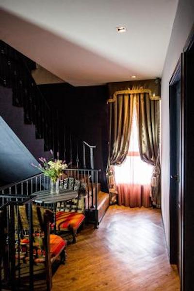 پلی هاوس تونگلر بانکوک