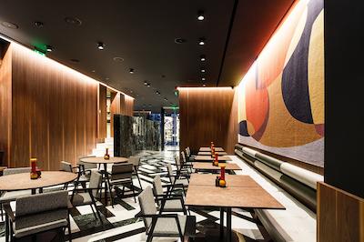 آتن واز هتل