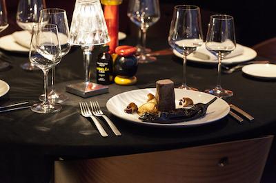 آتن واز هتل