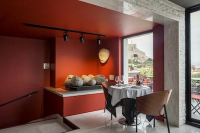 آتن واز هتل