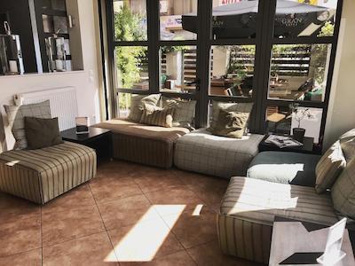 مک کوئین هتل