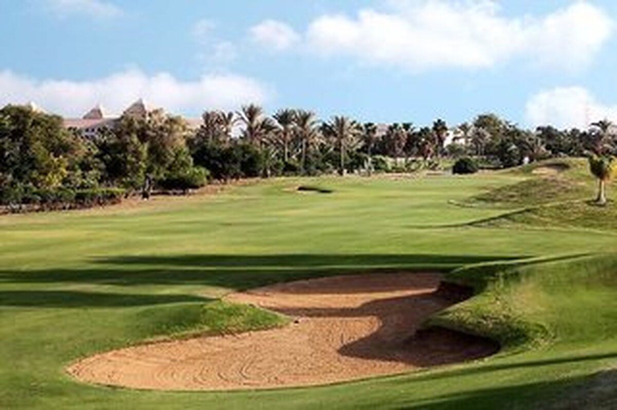 Hilton Pyramids Golf Resort
