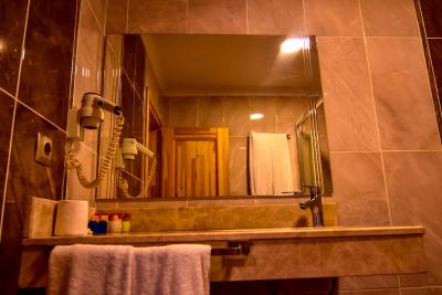 ساندال اُتل