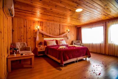 ساندال اُتل