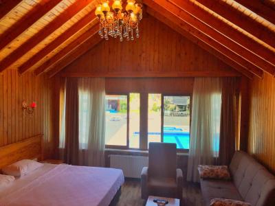 ساندال اُتل