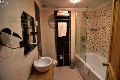 ساندال اُتل