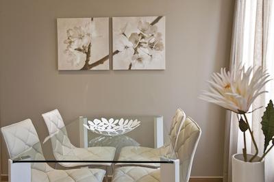 بارسلنا اپارتمنت میل