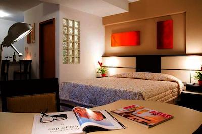 مندریان سویت هتل