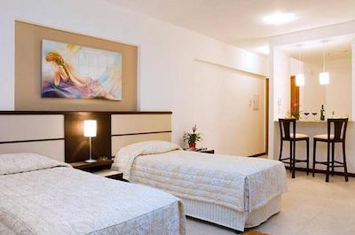 مندریان سویت هتل