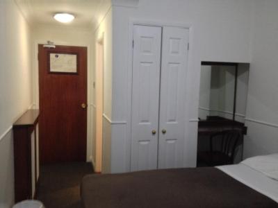 لندن کنتیننتال هتل