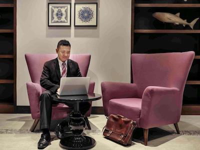 اوانجیو هتل کتا کینابالو ماناجد بای اکسر