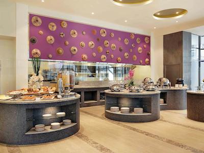 اوانجیو هتل کتا کینابالو ماناجد بای اکسر