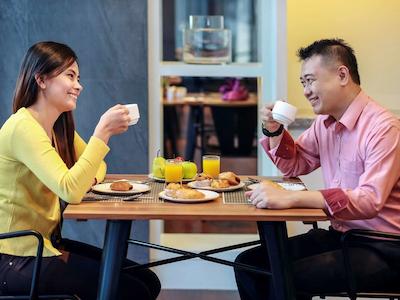 اوانجیو هتل کتا کینابالو ماناجد بای اکسر