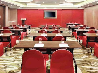 اوانجیو هتل کتا کینابالو ماناجد بای اکسر