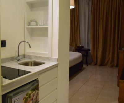 هتل نی سویتز