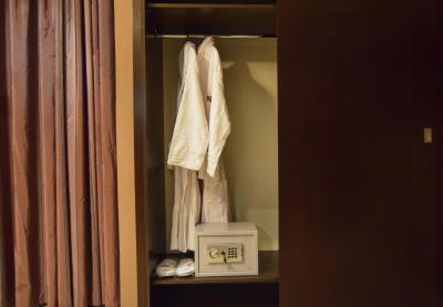 هتل نی سویتز