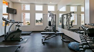 بست وسترن پلاس سرویس این اند سویتز