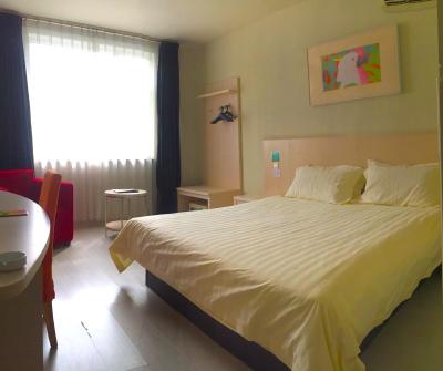 جینجیانگ این بیجینگ جوشنچائو