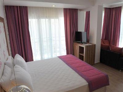 کل بیچ اند بوتیک