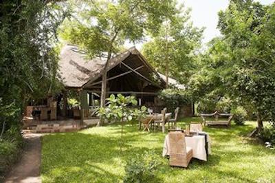 سلوز کینگا لج