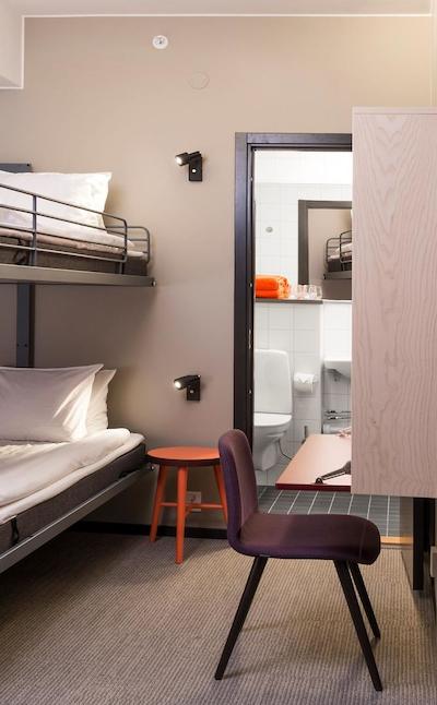 فیرست هتل سنترال