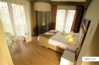 سناسیتی هتل