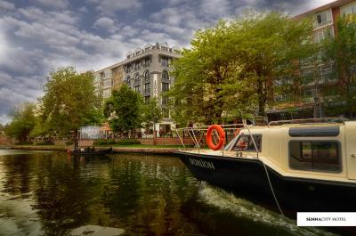 سناسیتی هتل