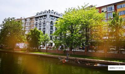 سناسیتی هتل