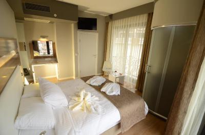 سناسیتی هتل