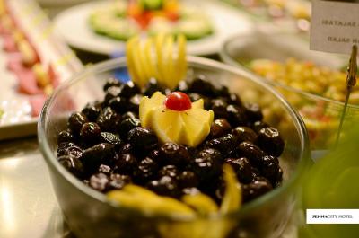 سناسیتی هتل