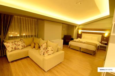 سناسیتی هتل