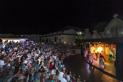 لیکیا بتانیکا بیچ اند فون کلوب