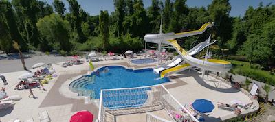 لیکیا بتانیکا بیچ اند فون کلوب