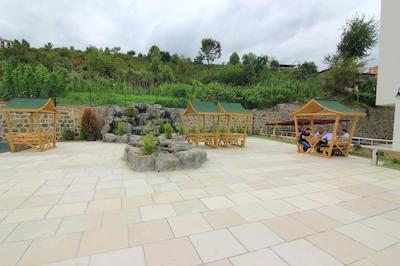 ریال لیف رسیدنس