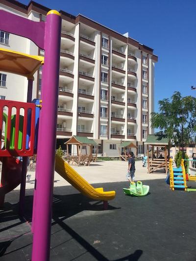 ریال لیف رسیدنس